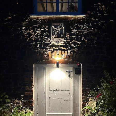 4 St Richard'S Cottages Fittleworth Buitenkant foto