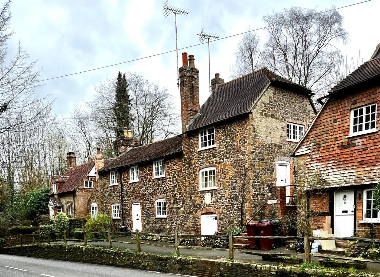4 St Richard'S Cottages Fittleworth Buitenkant foto