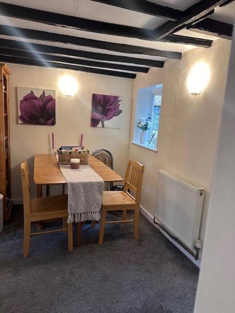 4 St Richard'S Cottages Fittleworth Buitenkant foto